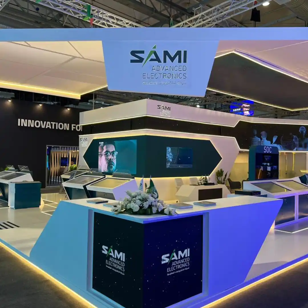 شركة الالكترونيات المتقدمة في معرض ليب